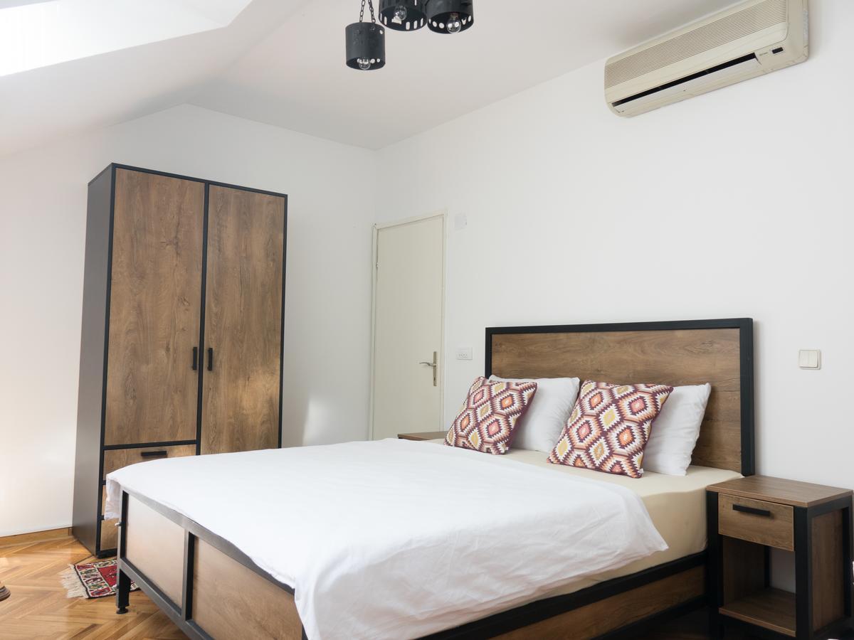 Double Room Private Bathroom