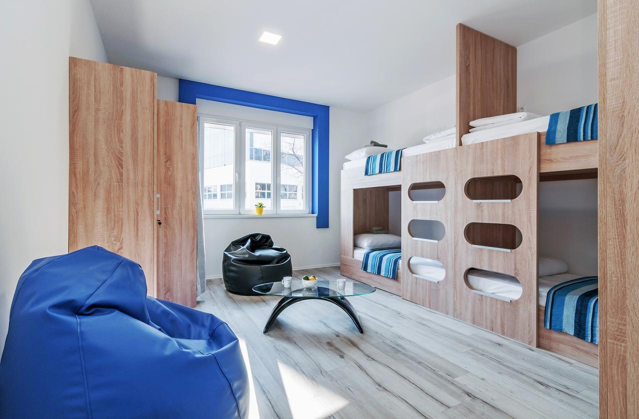 Bed 4-Bed Female Dormitory Room