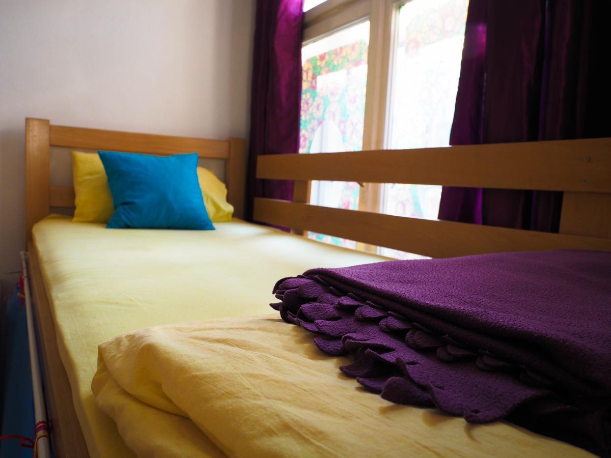 Bed 8-Bed Mixed Dormitory Room