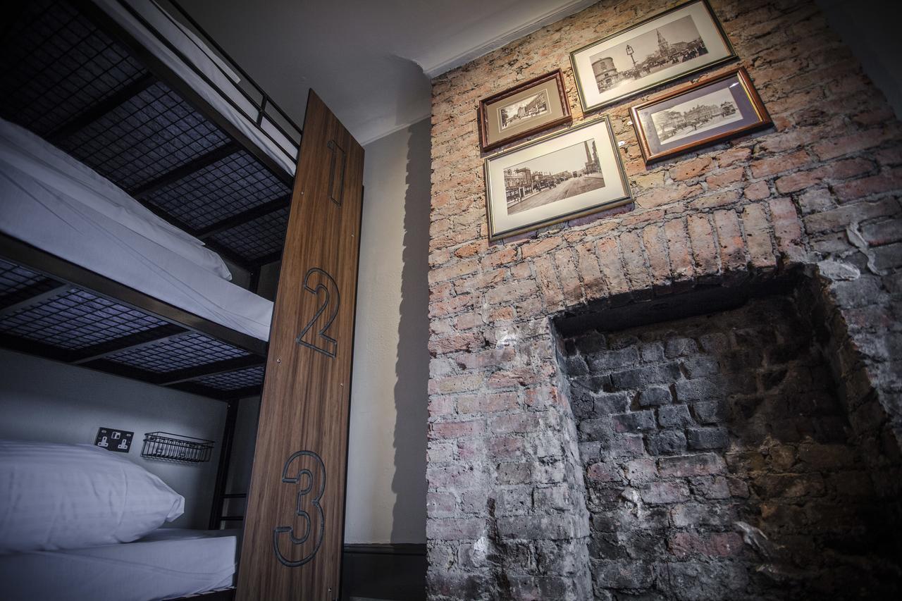 Bed in 15-Bed Mixed Dormitory Room with Shared Bathroom,632729166:JPEG