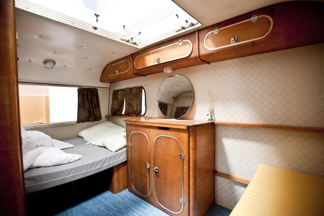 Mini Caravan