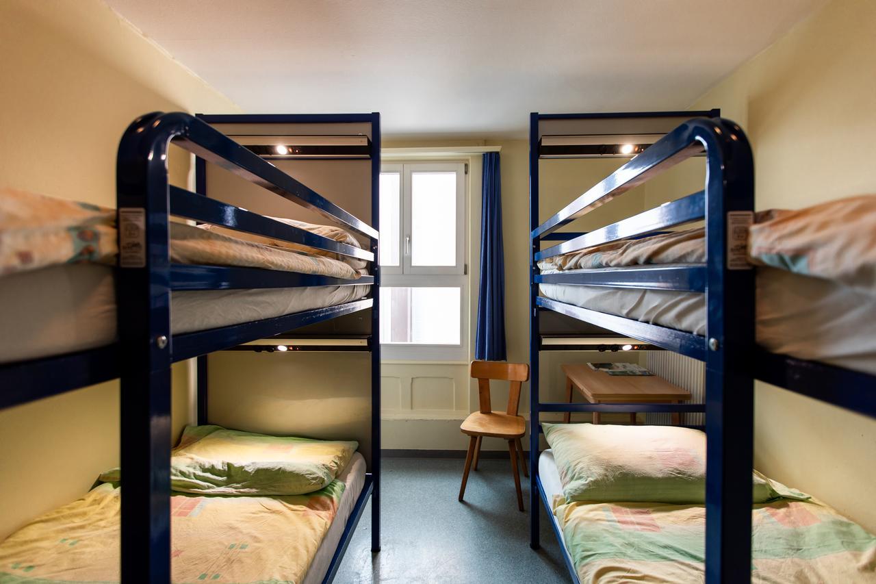 Bed 6-Bed Female Dormitory Room,664574136:JPEG