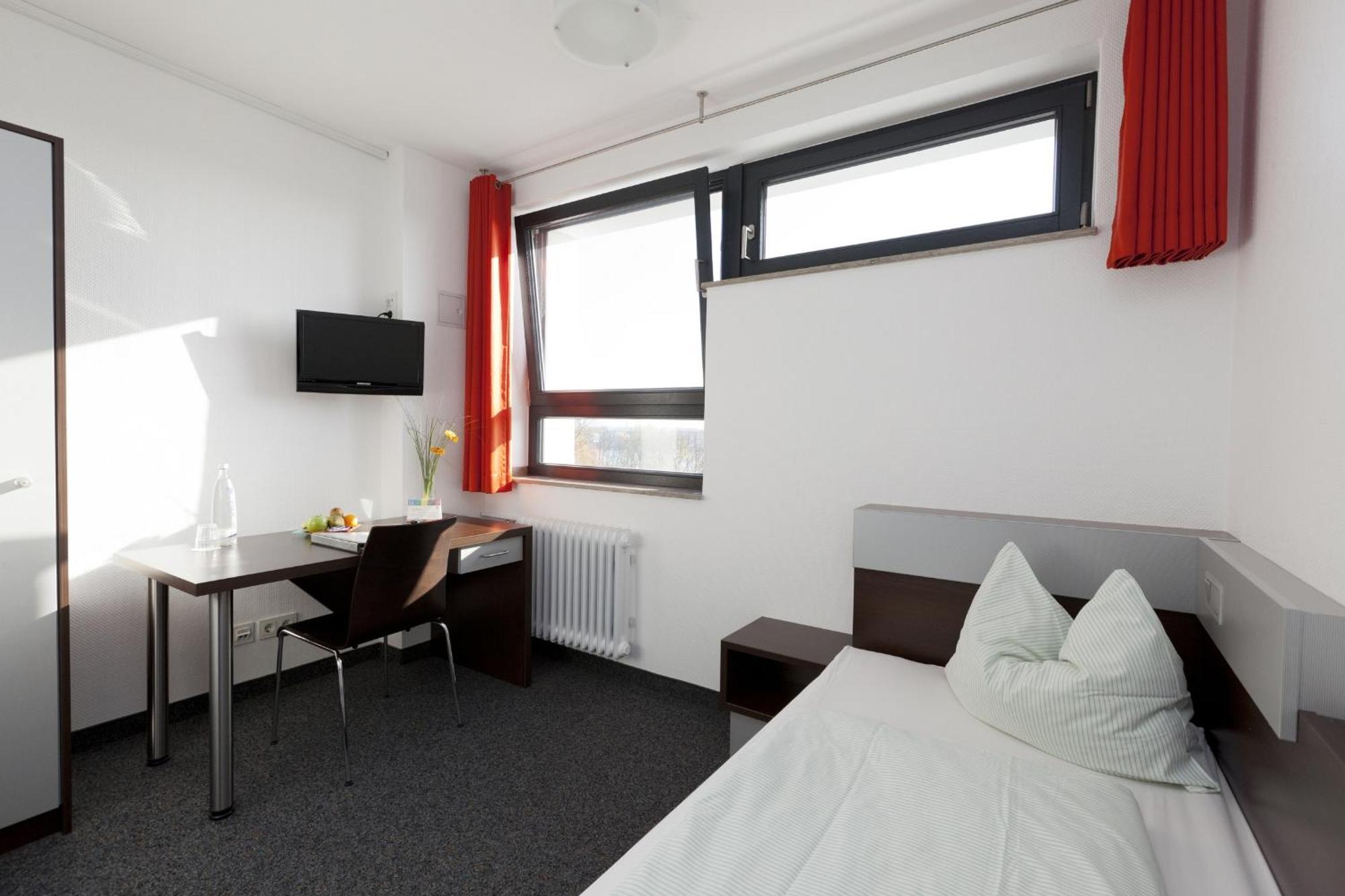 Single Room,1627932952:JPEG