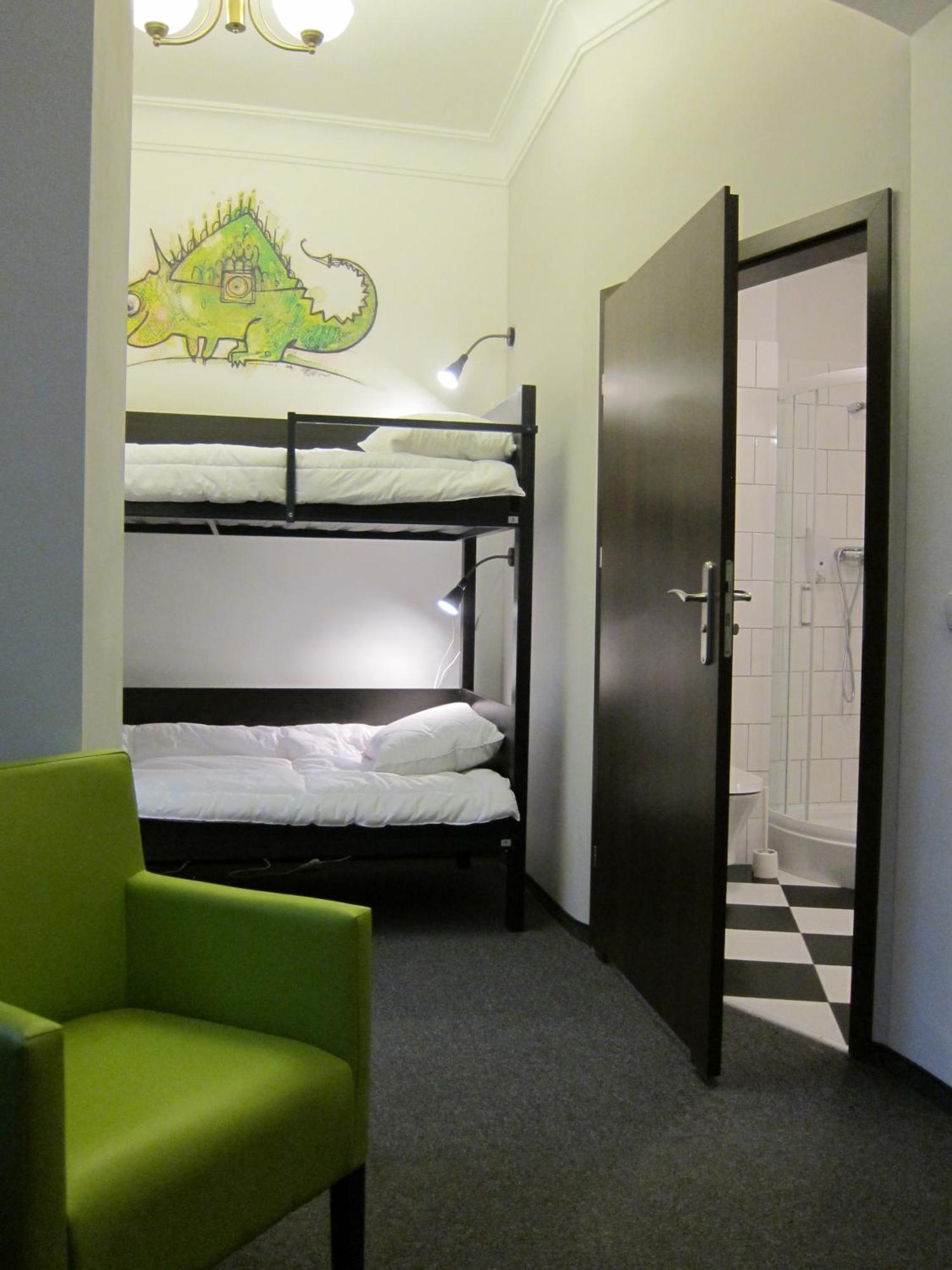 Quadruple Room with Bathroom,1580648493:JPEG