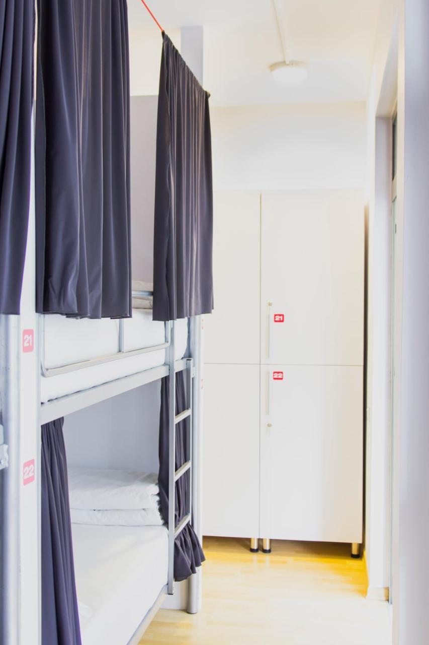 Bunk Bed Mixed Dormitory Room