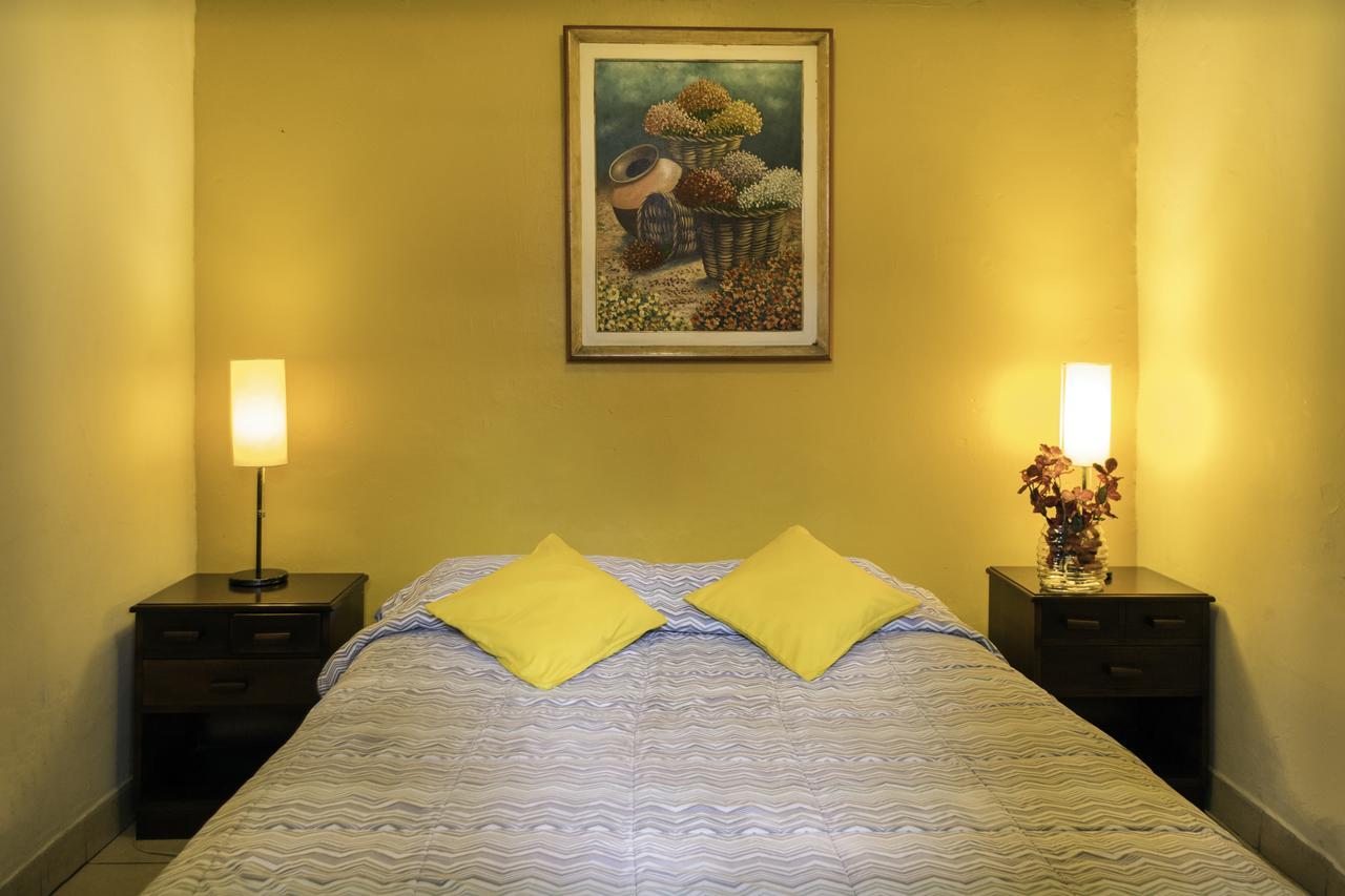 Standard Double Room with Shared Bathroom