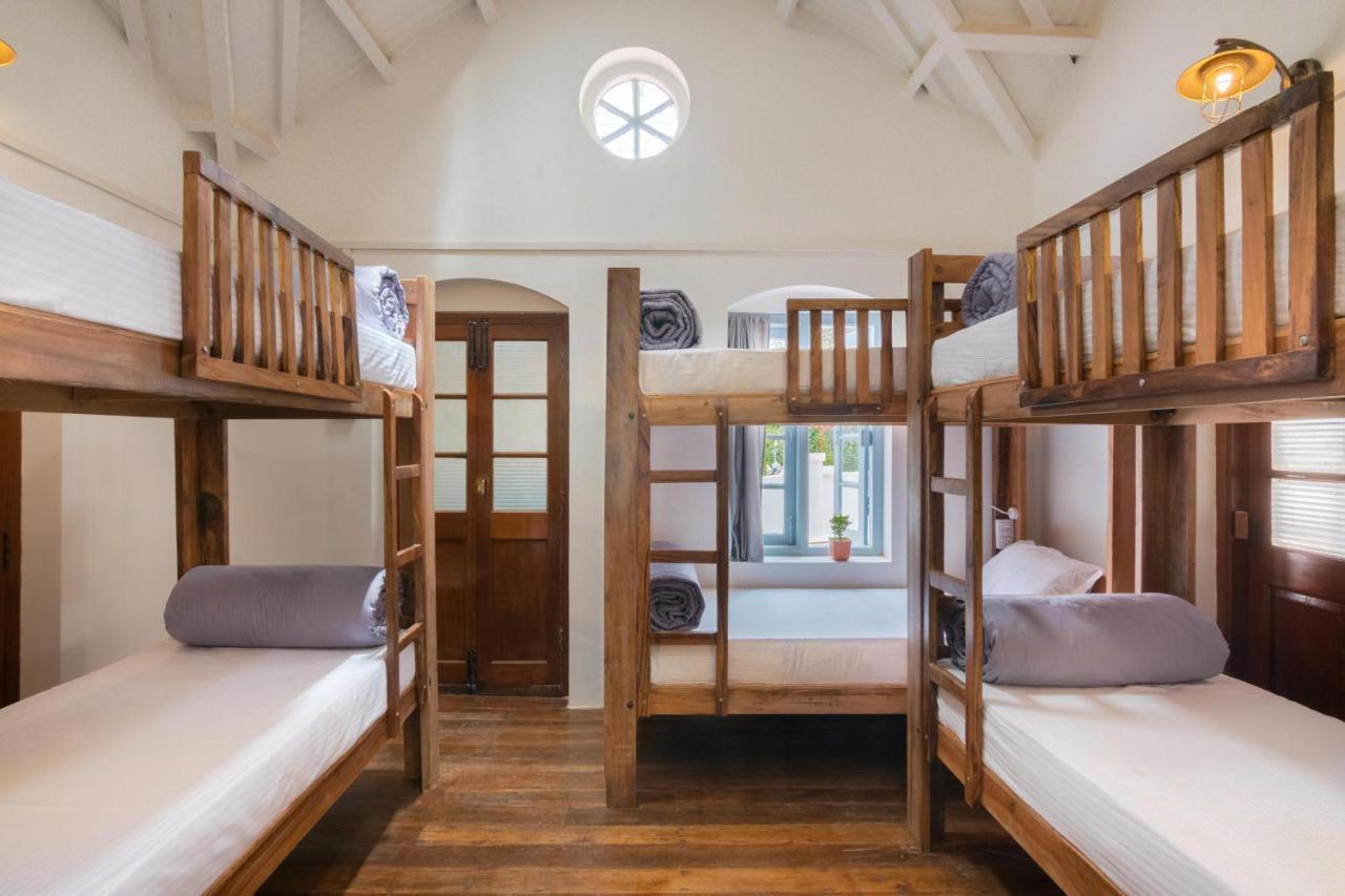 6 Bed Mixed Dorm (outside common washroom)
