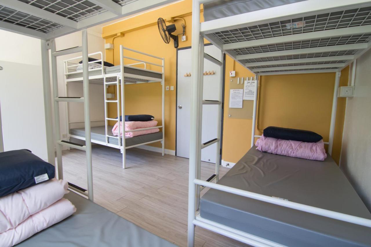 1 Bed 6-Person Male Dormitory,747423242:JPEG