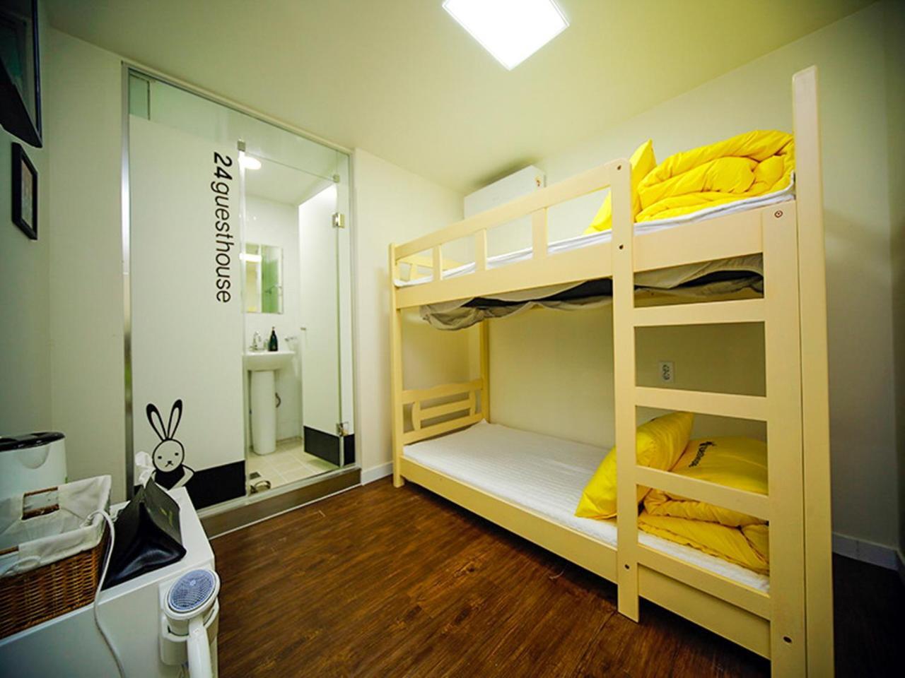 Economy Bunk Twin
