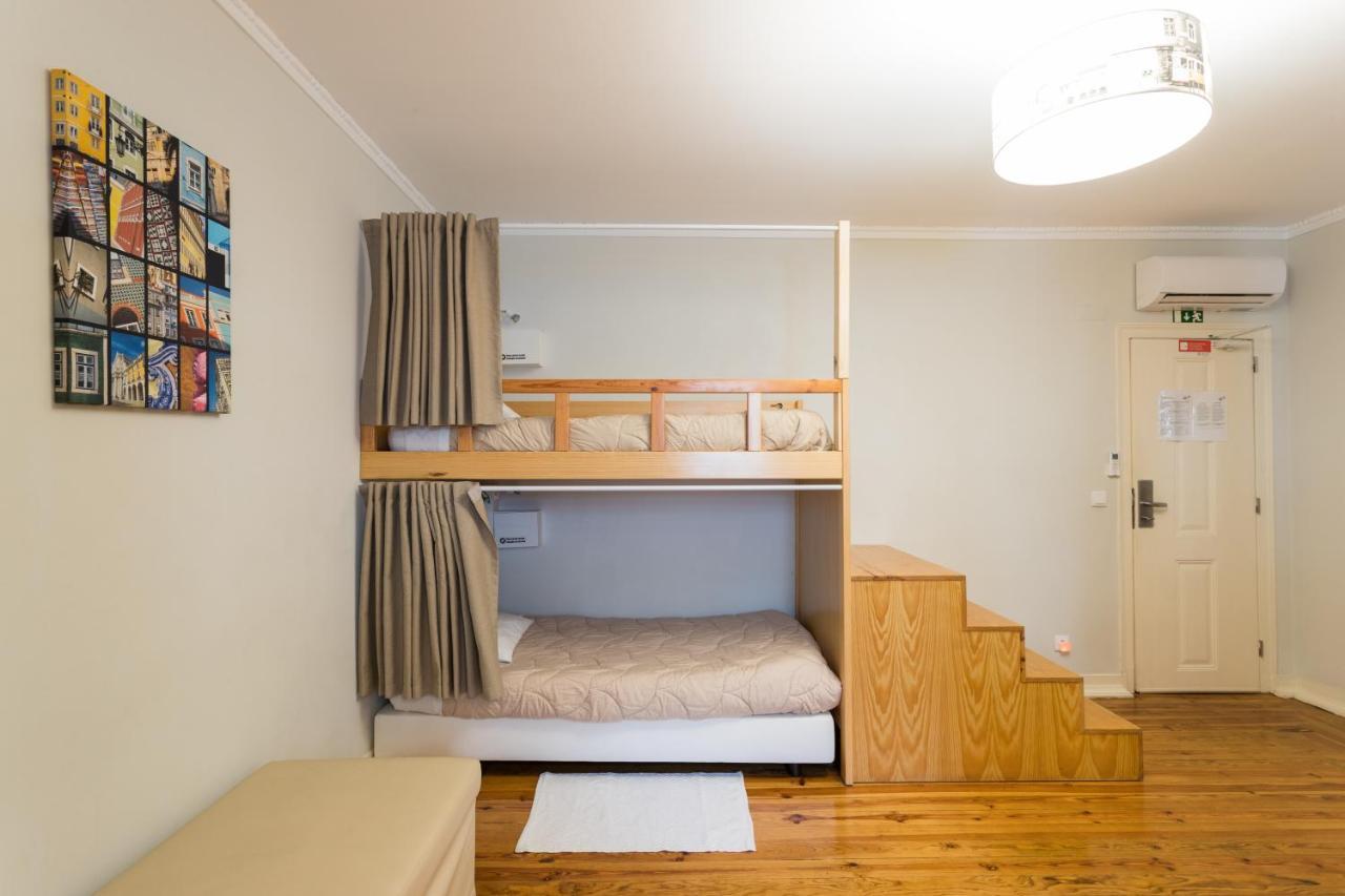 Bed 6-Bed Mixed Dormitory Room,762122248:JPEG