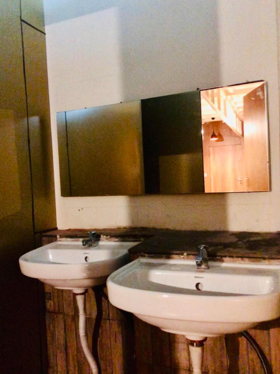 Mixed Dormitory Room,763389316:JPEG