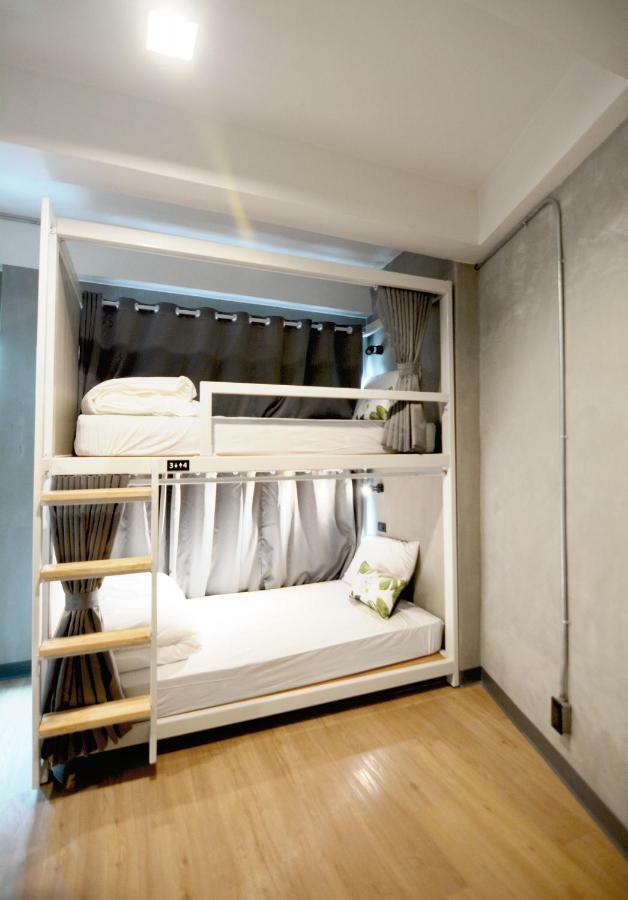 Bed in 6-Bed Mixed Dormitory Room