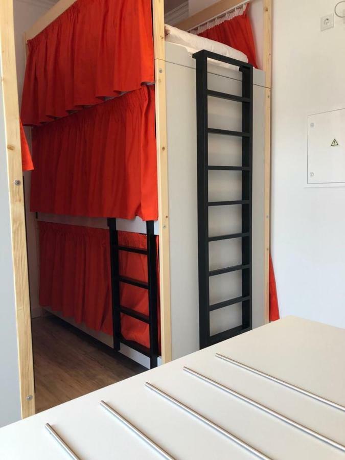 Bed 10-Bed Mixed Dormitory Room