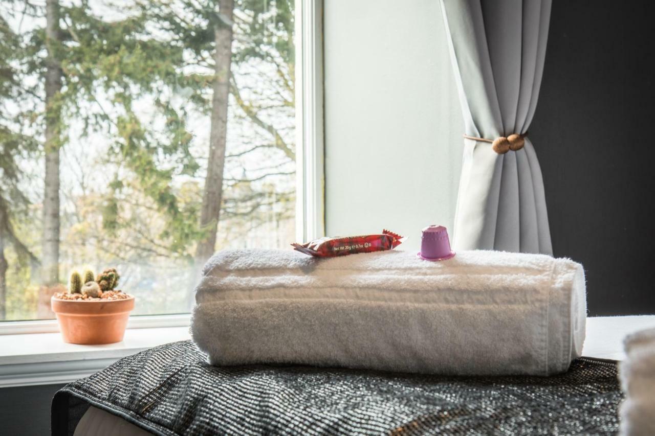 Standard Double Room with Shared Bathroom