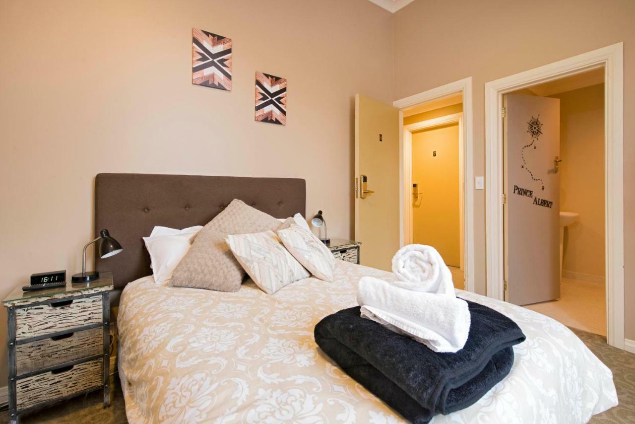 Double Room,813127191:JPEG