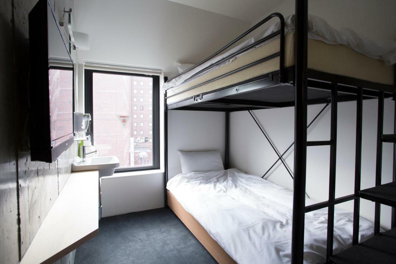 Twin Room with Bunk Bed and Shared Bathroom