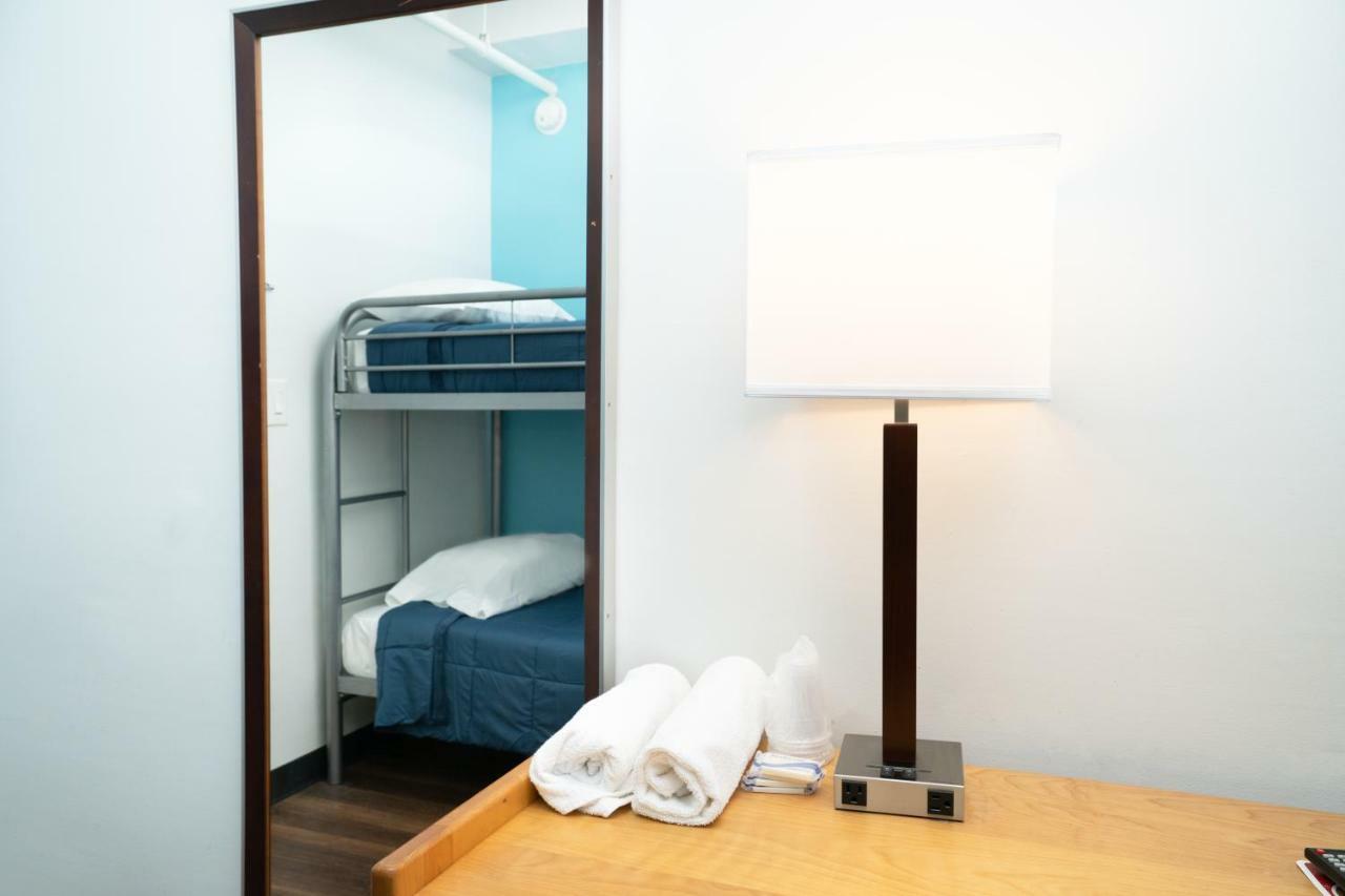 Private Deluxe Bunk Bed Room Semi-Private Bathroom,1434821503:JPEG