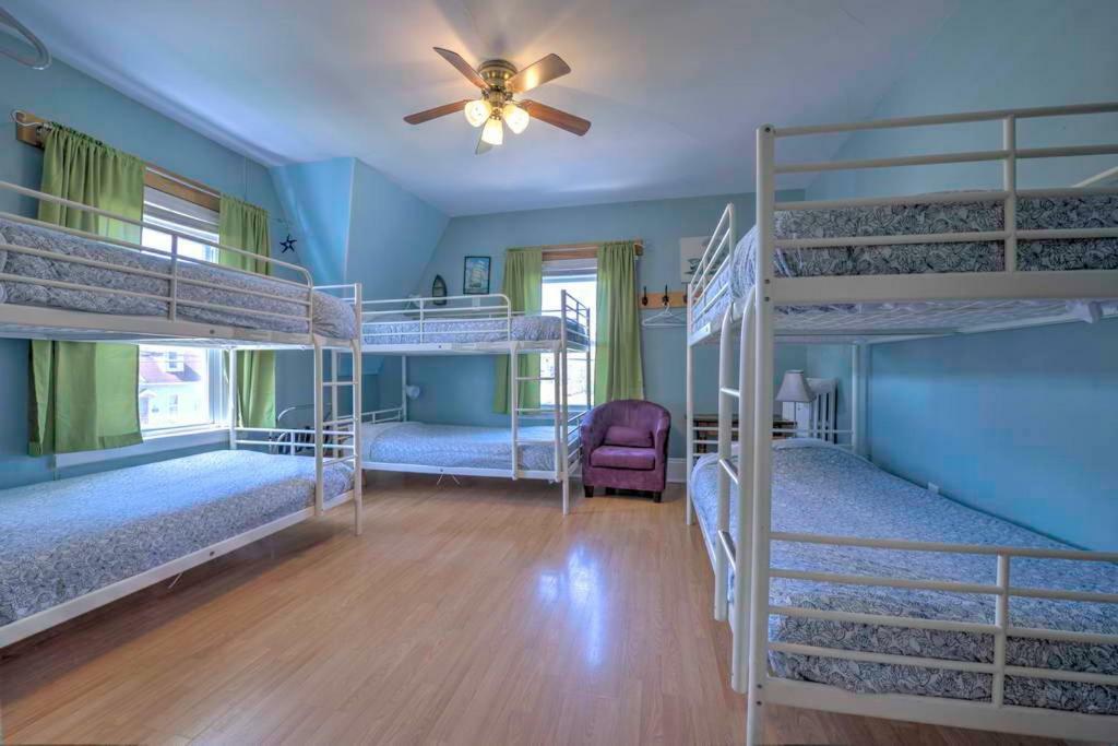 Bed 6-Bed Mixed Dormitory Room