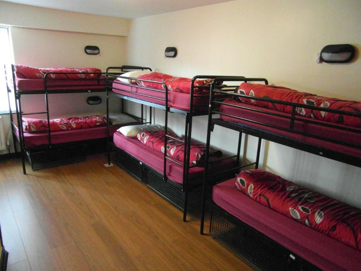 Bed in 6-Bed Mixed Dormitory Room
