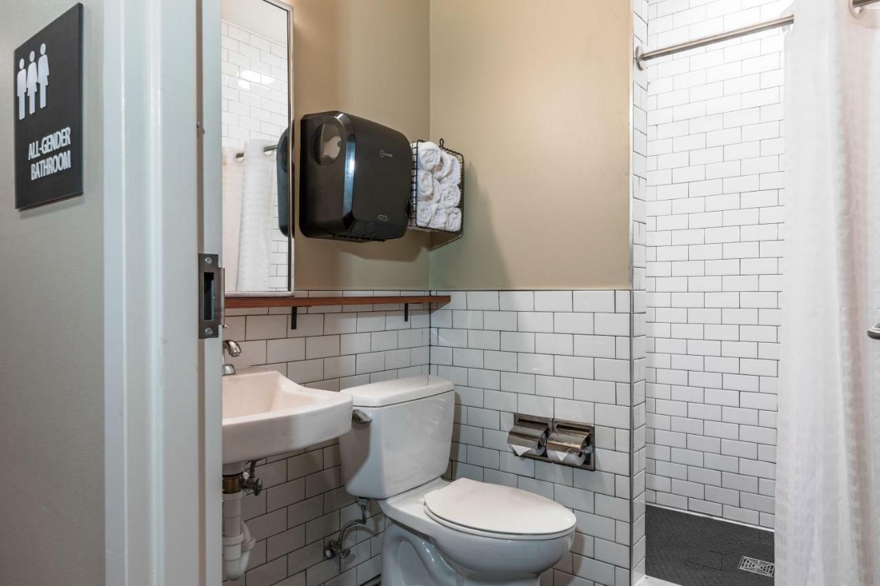 Bed in Men's 8-Bed Dormitory,894819484:JPEG