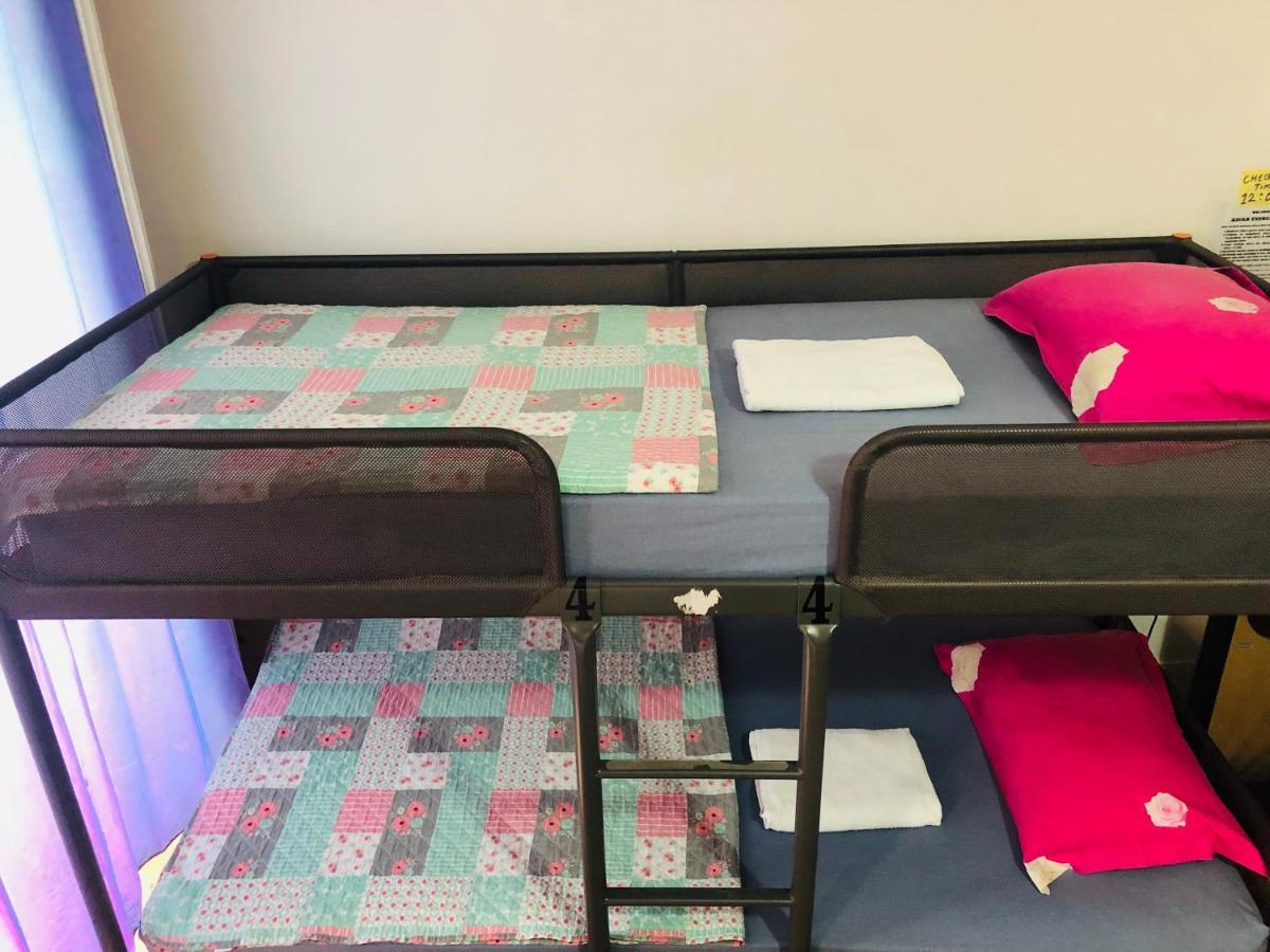 Bed Male Dormitory Room