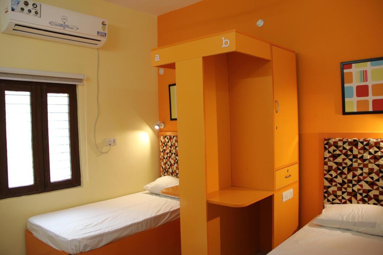 Economy Twin Room