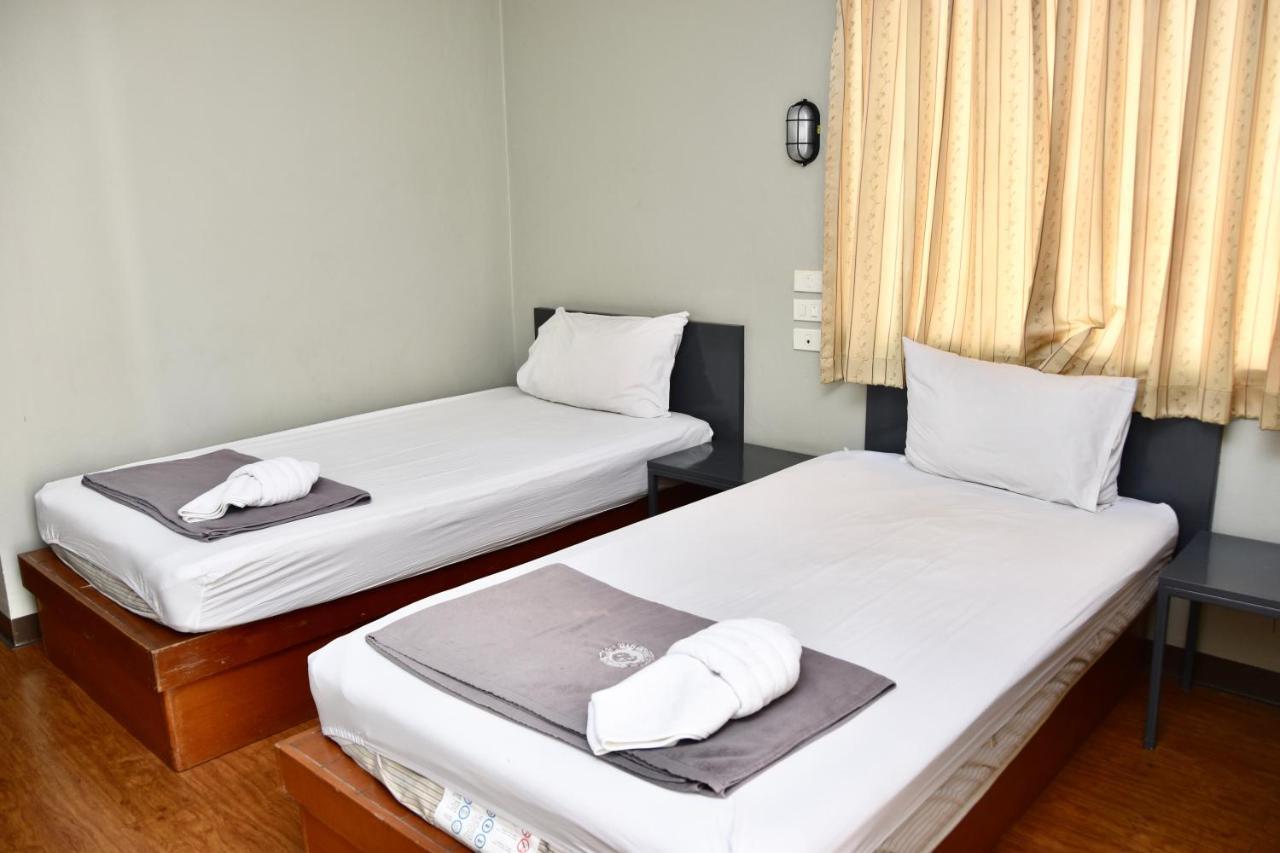 Standard Twin Room,951022060:JPEG