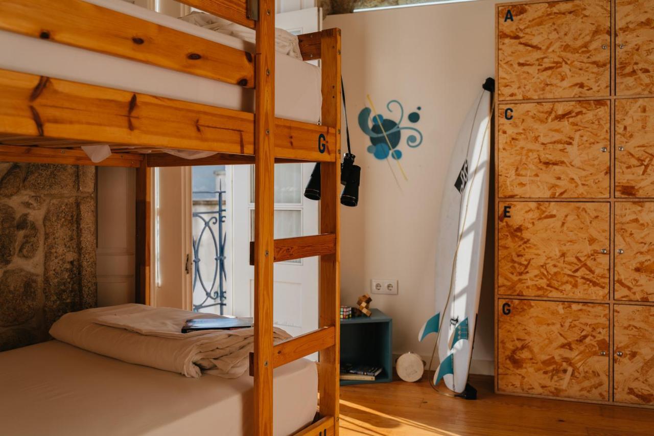Bed 8-Bed Mixed Dormitory Room Private Bathroom River View