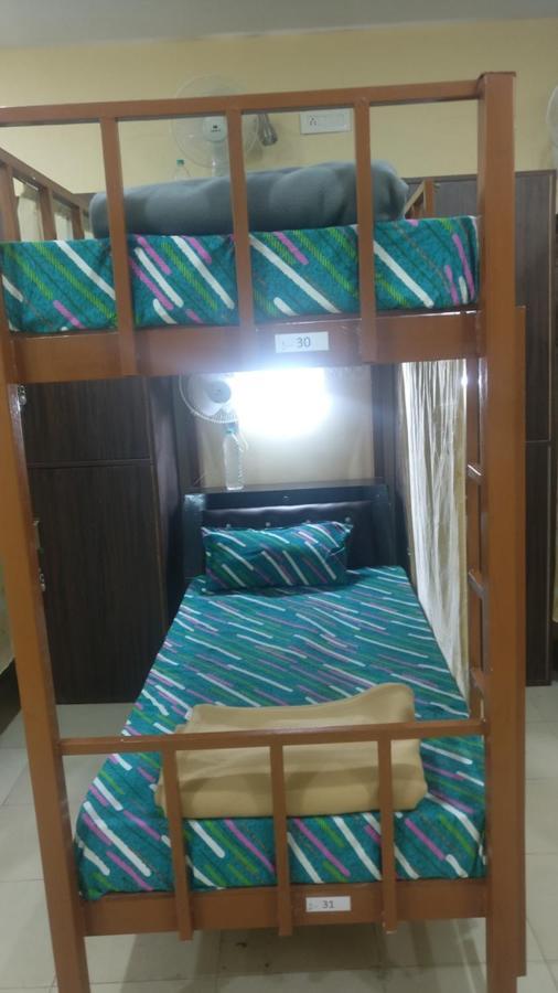 Bunk Bed in Mixed Dormitory Room