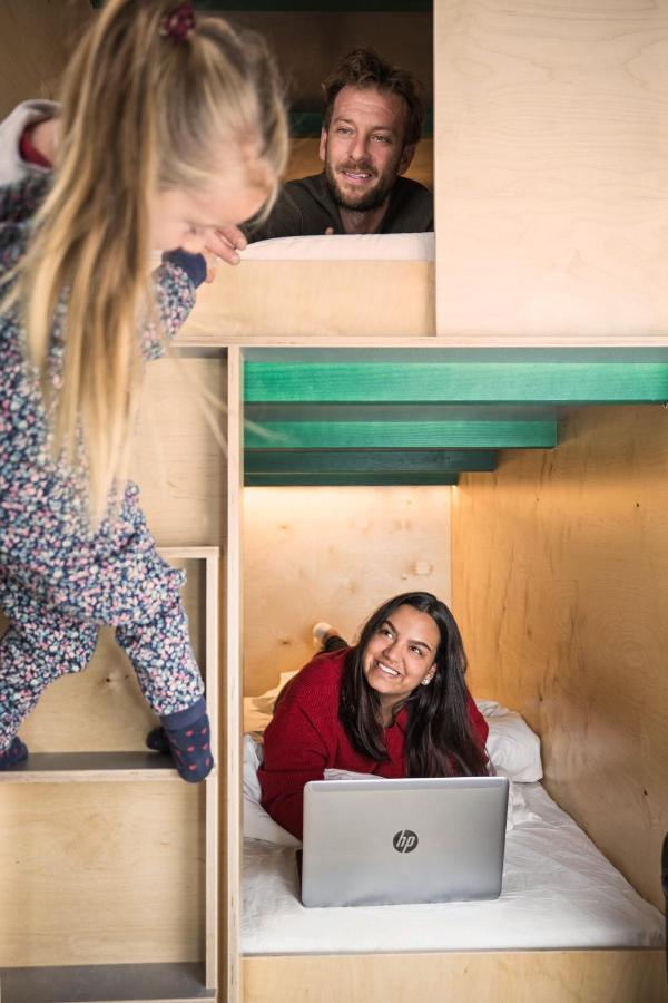 Single Capsule Mixed - Without Locker,977378578:JPEG