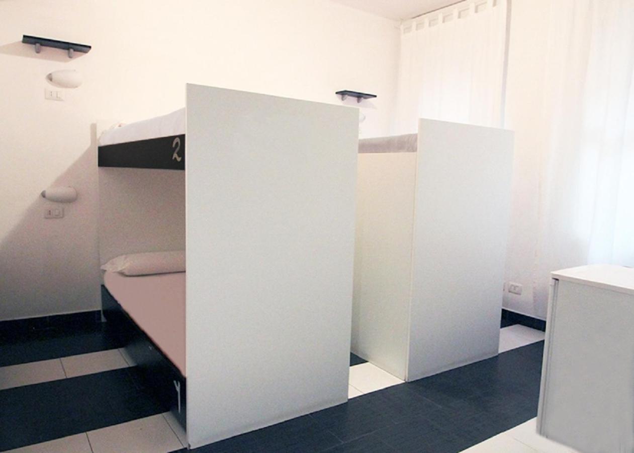 Single Bed 4-Bed Dormitory Room,1534492291:JPEG