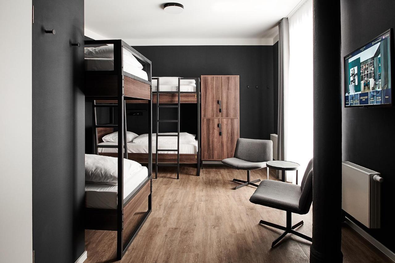 Bed in 4-Bed Mixed Dormitory Room