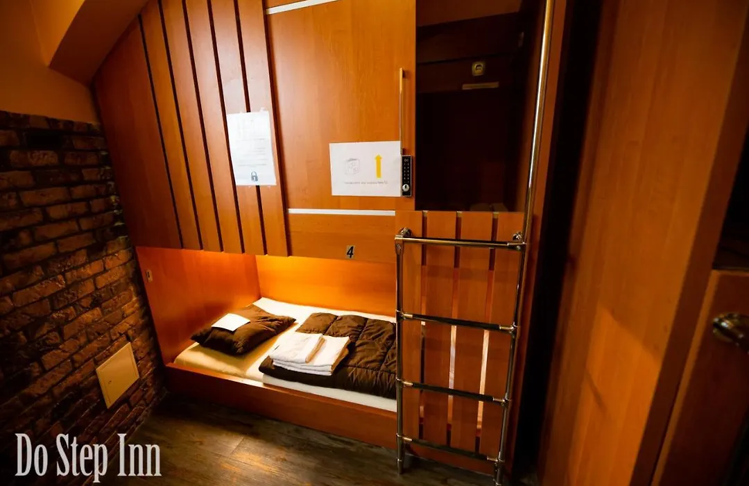 Do Step Inn Central - Self-Service-Hostel-1