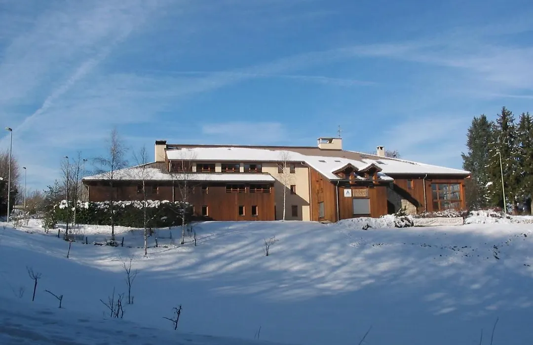 Auberge De Jeunesse Hi Annecy-1