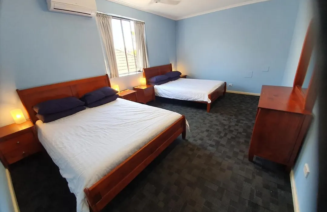 Bondi Beach Backpackers-1