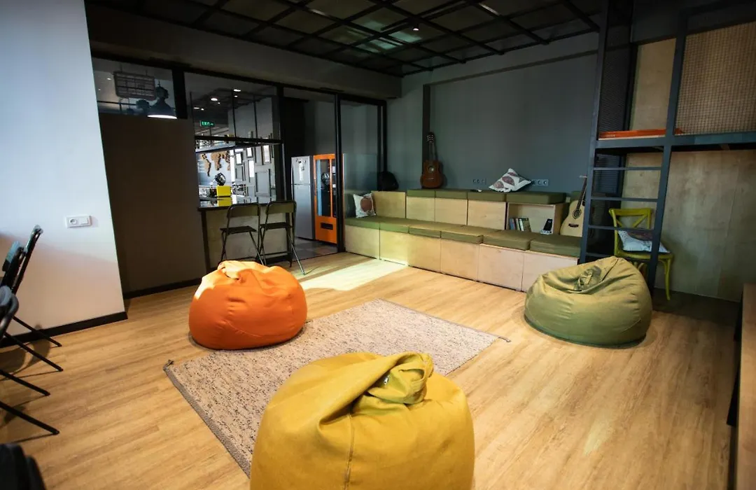 Kantar Hostel-1