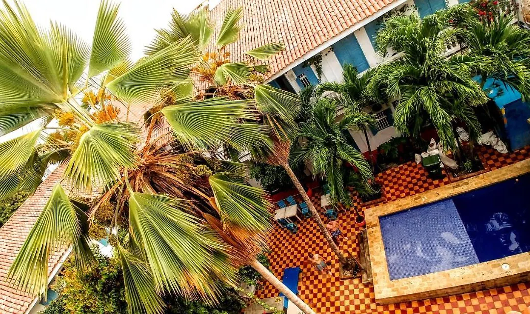 Media Luna Hostel Cartagena-1