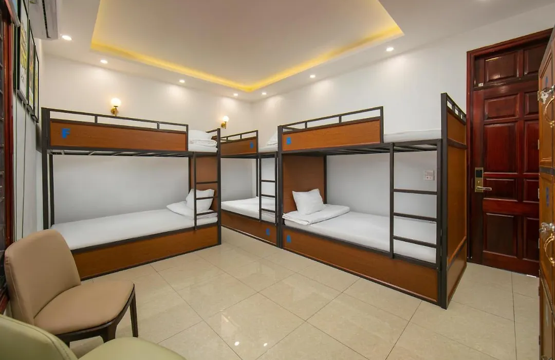 Hanoi Airport Suites Hostel & Travel-1