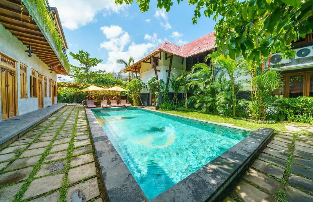 Black Pearl Hostel-1