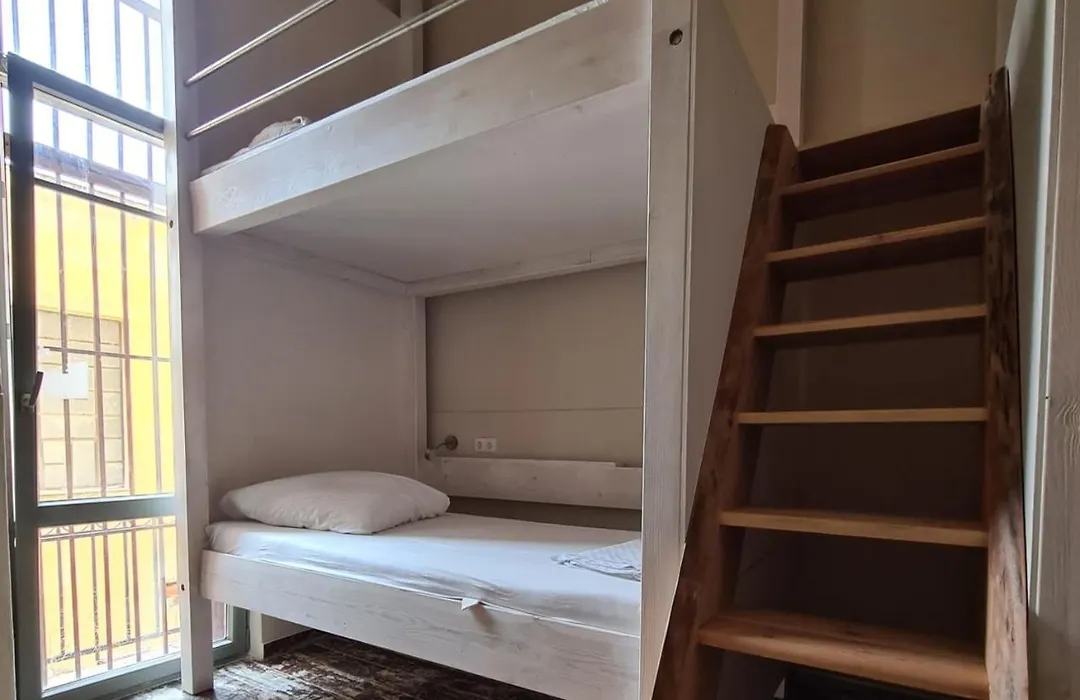Jetpak Alternative Eco Hostel-1