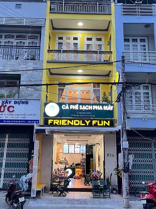 Dalat Friendly Fun-1
