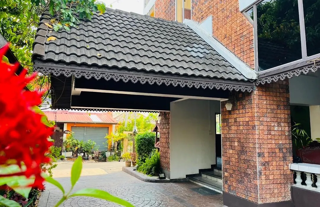 Wiriya House-1