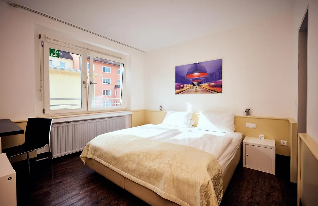 The 4You Hostel & Hotel Munich-1