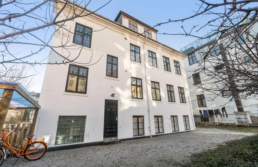 Rooms In Quiet White Villa Apartment Hortensiavej 8 On Frederiksberg C-1