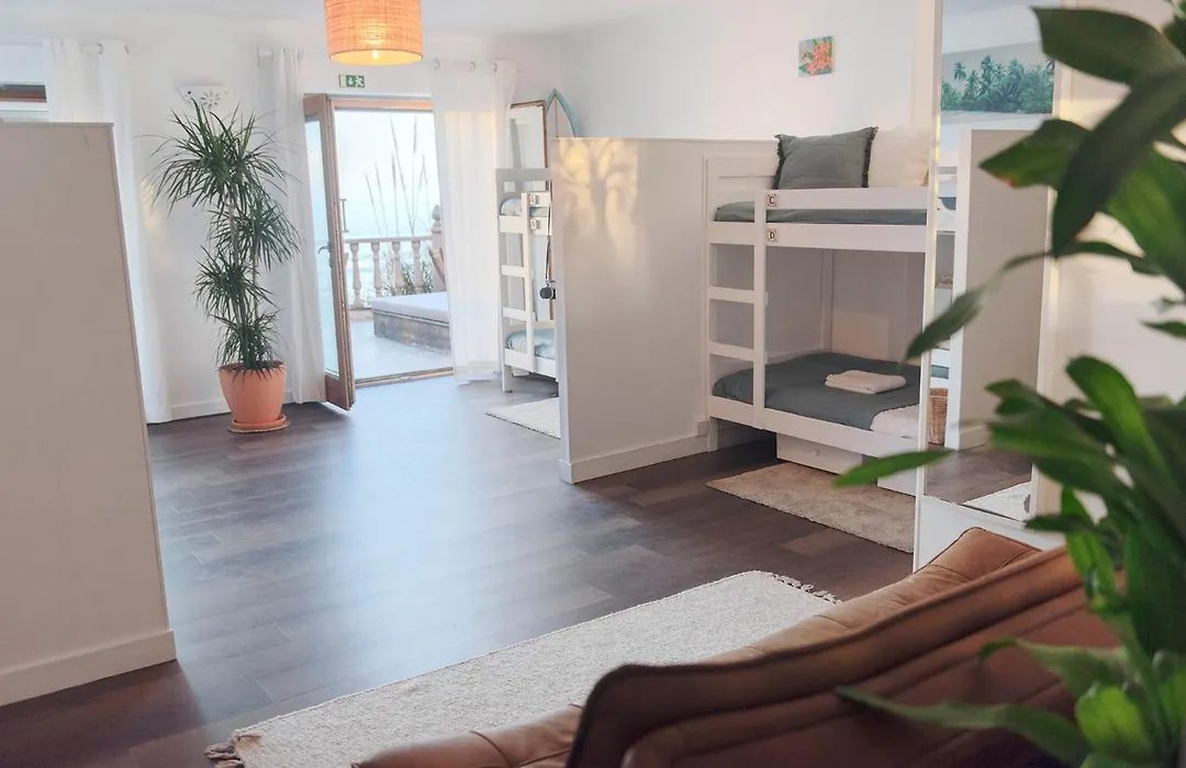 Laneez Ericeira Surf House-1