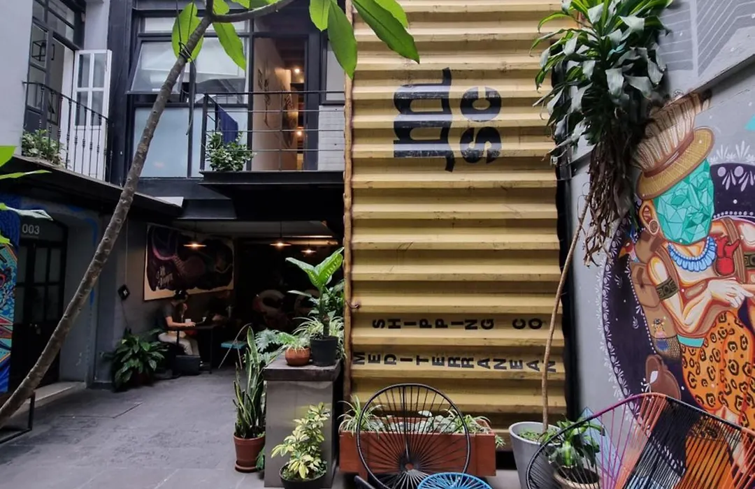 Metro Hostal Boutique-1