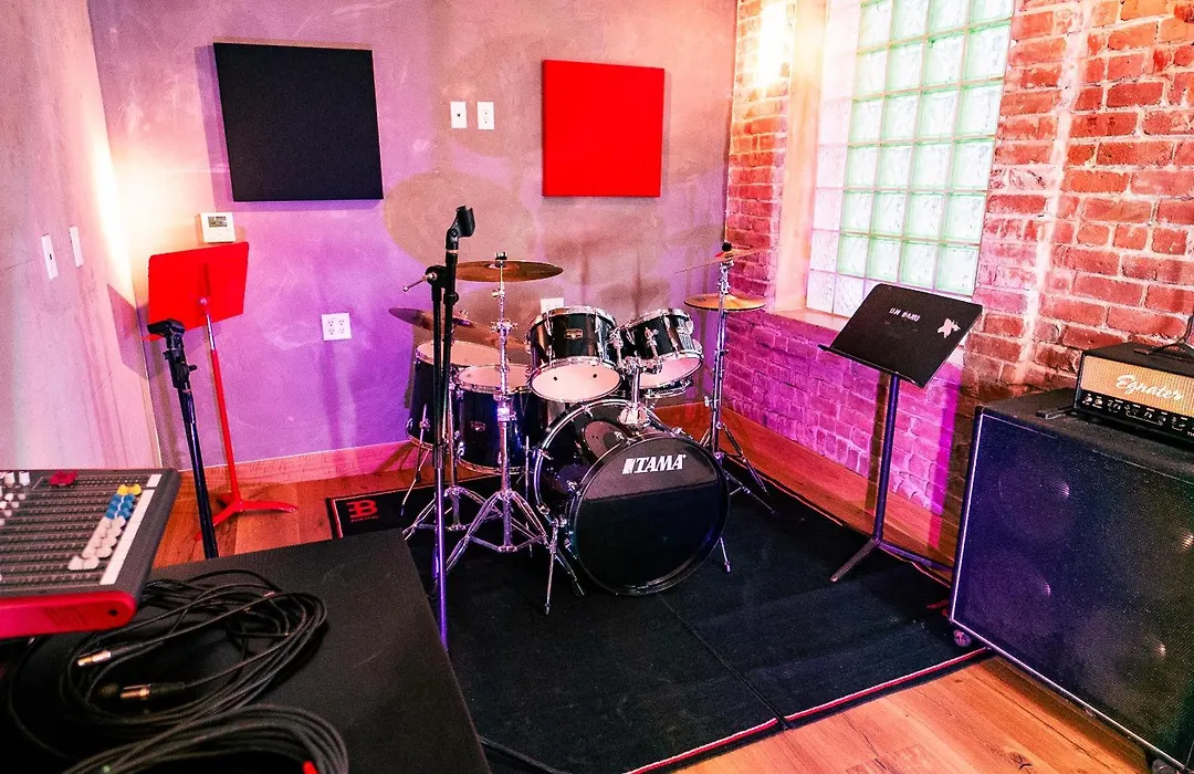 Music City Hotel - The San Francisco Music Experience-1