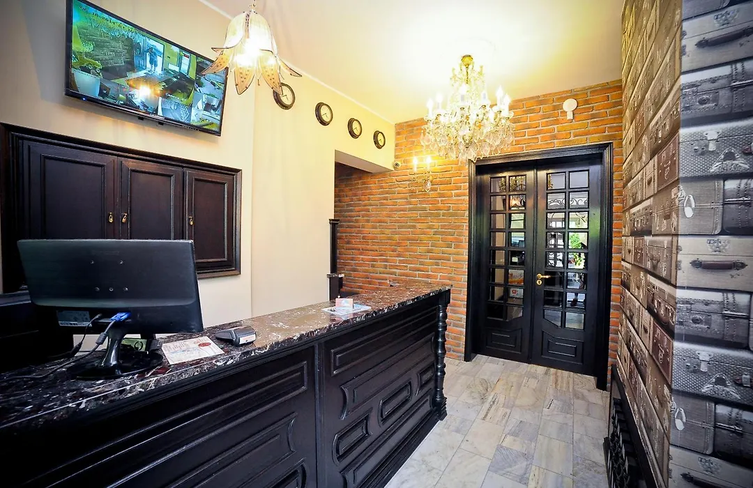 World Hostel - Old Town-1