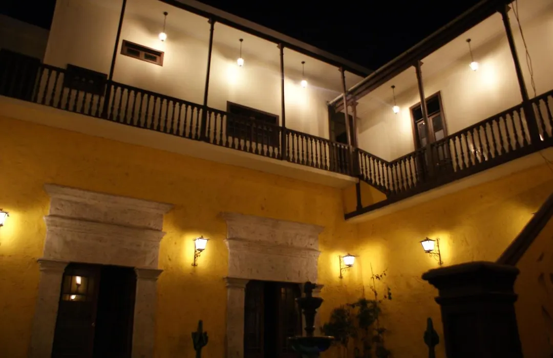 Flying Dog Hostel Arequipa-1