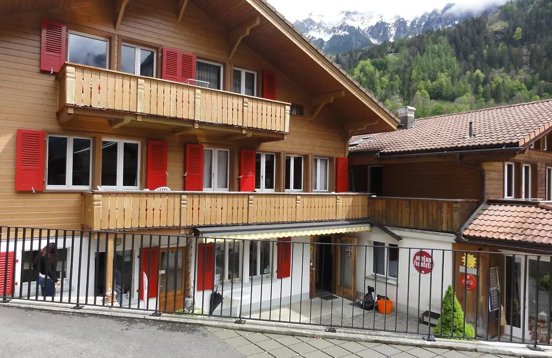 Valley Hostel-1